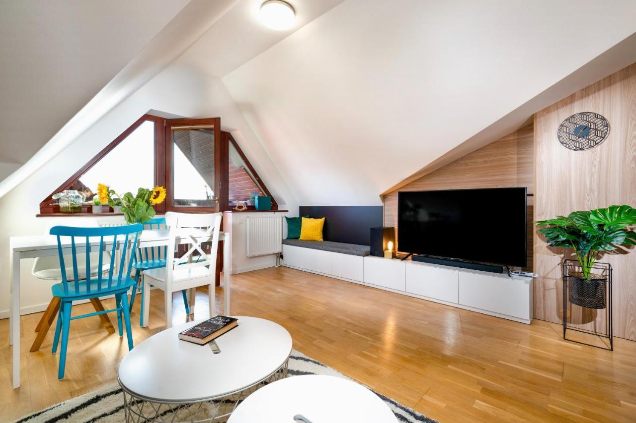 Tatrystay Cactus Cozy Apartment Tatry View เวลคา ลอมนิตซา ภายนอก รูปภาพ