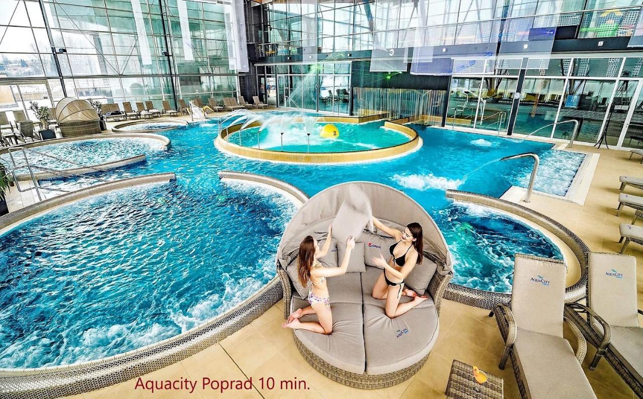 Tatrystay Cactus Cozy Apartment Tatry View เวลคา ลอมนิตซา ภายนอก รูปภาพ